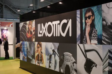 luxottica.jpg luxottica.jpg