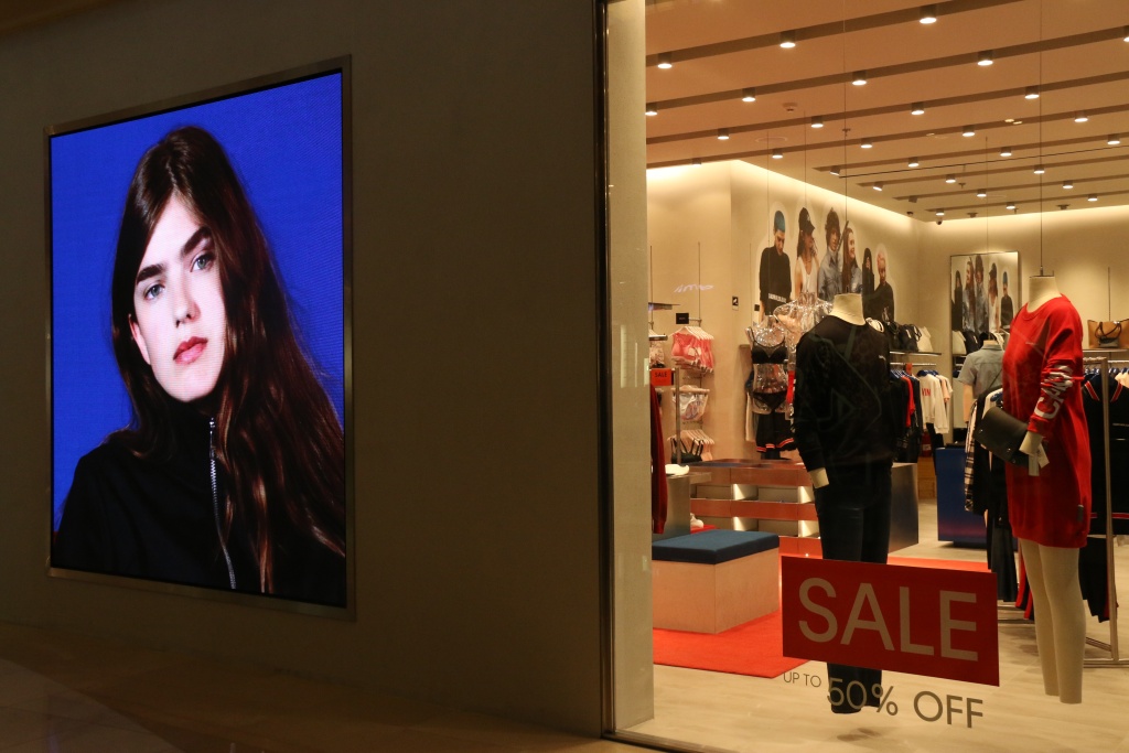 Kslim3.9 6.25sqm CK Store Indonesia (3).jpg Kslim3.9 6.25sqm CK Store Indonesia (3).jpg