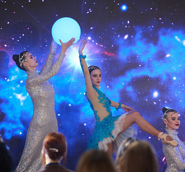 КОМАНДА «ФАБРИКИ РЕКЛАМЫ» НА «ДНЯХ МАРКЕТИНГА, РЕКЛАМЫ И БРЕНДИНГА 2026»